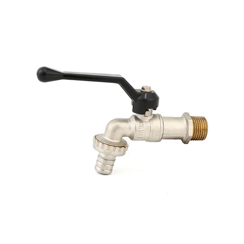 قیمت مناسب شیر آب دیواری AMT-7019